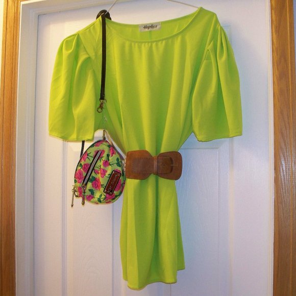 Lime Green Tunic Top - Picture 2 of 3